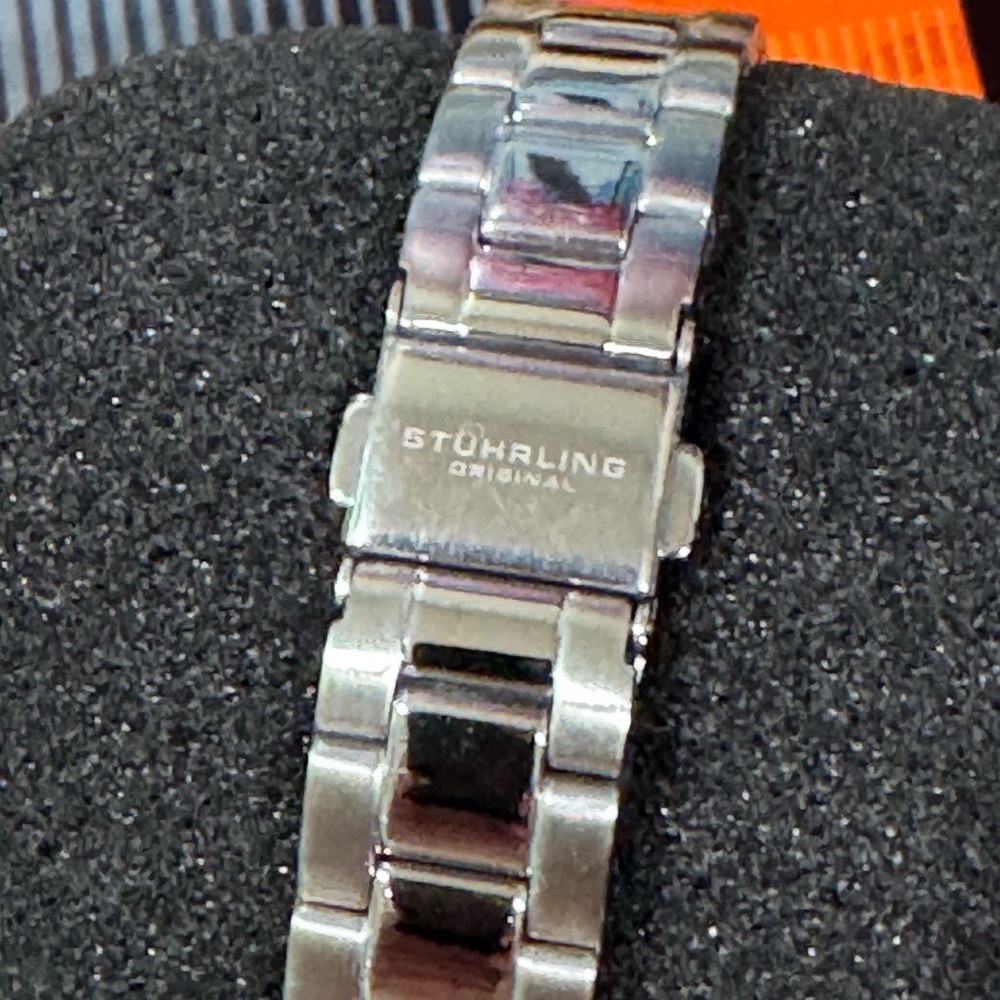 Stuhrling Original Women's Professional Dive Watch QUARTZ Movement - Picture 7 of 13
